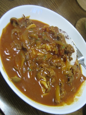 懐かしい♪給食のハヤシライス