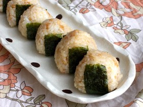 揚げ玉だけ♪天むす風プチおむすび