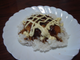 コロッケ丼