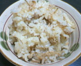 簡単☆ツナとなめ茸の炊き込みご飯
