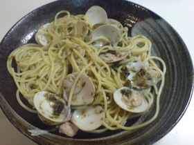 韓国のりとハマグリのパスタ