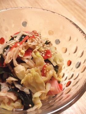 切干とキャベツの☆胡麻キムチサラダ