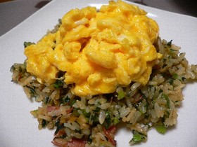 トロトロ卵がけ♪小松菜チャーハン