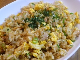 ツナと卵のカレー炒飯
