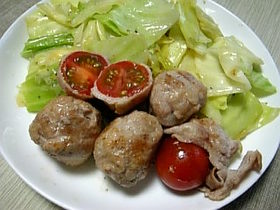 ころころプチトマトの肉巻き♪