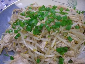 ♥鶏胸肉ともやしのオイマヨ炒め♥