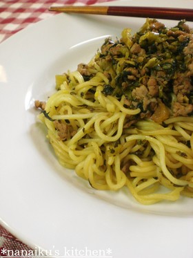高菜とひき肉のにんにく醤油焼きそば
