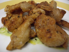 鳥の皮のパリパリ焼き♪