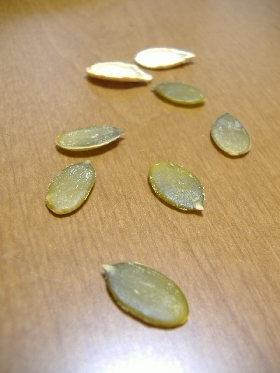 捨てていませんか？かぼちゃの種☆