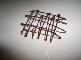 ラップで即席チョコペン！