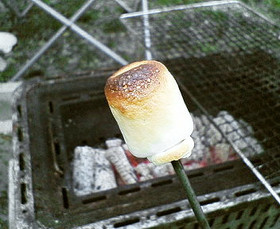 カリットロ！焼きマシュマロ