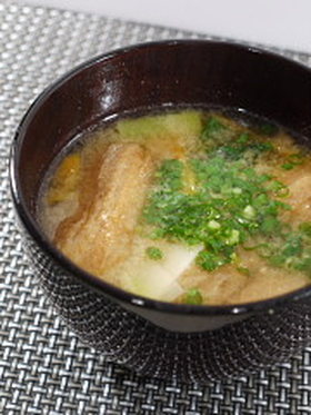 あぶら麩で味噌汁