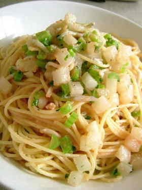 簡単でおいしい♪明太大根のパスタ