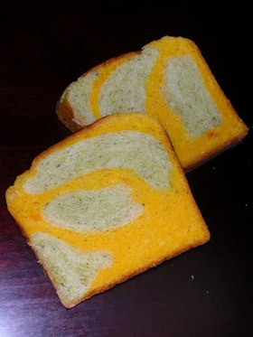 レンジパンで「2色食パン」♪