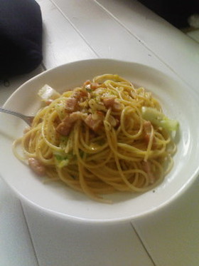 春キャベツとベーコンのパスタ