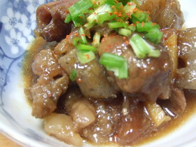 じっくりコトコト牛筋煮込み(どて焼き)