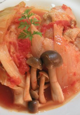 圧力鍋ありがとう！キャベツ１個トマト煮