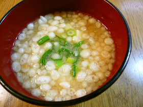 お味噌汁に・・・☆天かす入れて☆