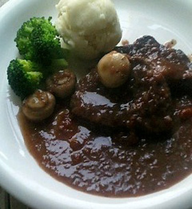 牛肉の赤ワイン煮