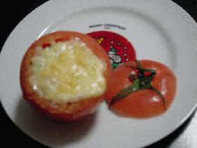 超簡単！トマトのカップＤｅグラタン風