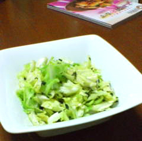 大葉にんにく醤油で激ウマぱりぱりキャベツ