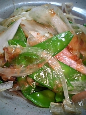 さやえんどうと玉ねぎの和風サラダ