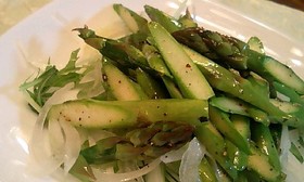 アスパラと新たまねぎのシャキシャキサラダ