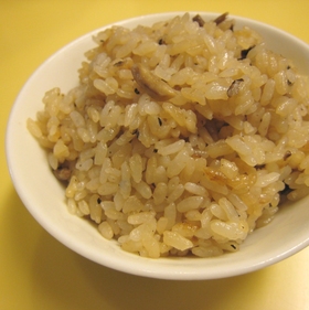 ☆実はドレッシングな炊き込みご飯☆