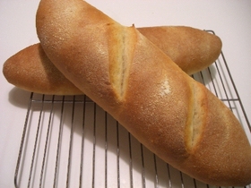*やさしい味のフランスパン*