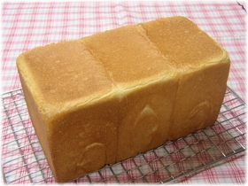 生クリーム食パン