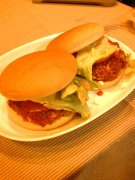 お持ち帰りよりおうちバーガー