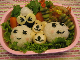 幼稚園弁当☆おにぎりトリオ☆