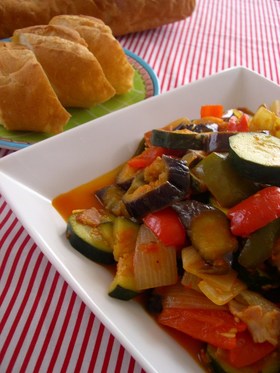 ラタトゥーユ?カレー?どっちなの♪