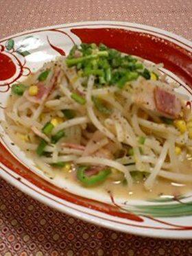 もやしの味噌バタコーン炒めっ!