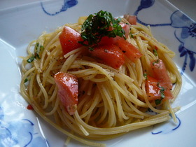 ボール１つで♪トマトとバジルの冷製パスタ