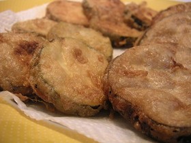 スペイン風ズッキーニと米ナスの天ぷら
