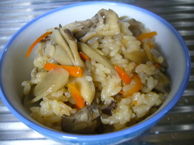 きのこ色々炊き込みごはん