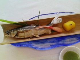 サツマイモのレモン煮