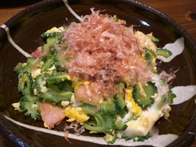 ゴーヤと豆腐のちゃんぷるー