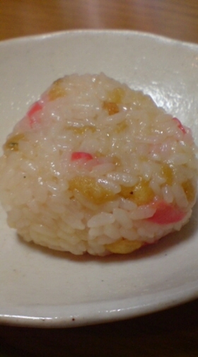 紅しょうが入り！揚げ玉だけ♪天むす風おに