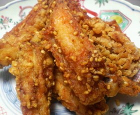 骨付き鳥のにんにくごま揚げ☆