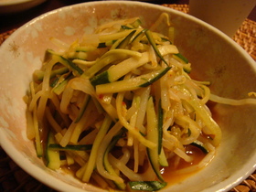 簡単☆もやしのナムル風