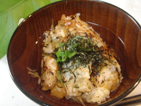 焼きおにぎり茶漬け