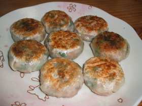 カリッ！モチッ！餃子の皮で簡単ニラ饅頭☆