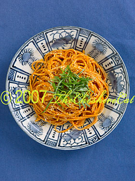 トマトとバジルのパスタ