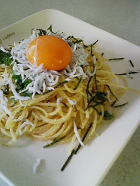 たらことシラスのシンプルパスタ