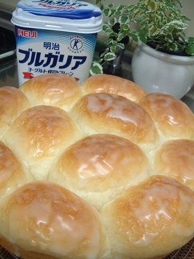 ヨーグルトのちぎりパンⅡ