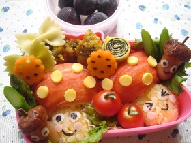 秋のお弁当☆どんぐり（キャラおかず）
