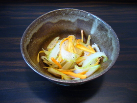 さっぱり!! セロリとにんじんの甘酢和え