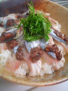 ☆サンマのワタ炙り丼☆
